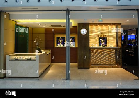 Rolex paris roissy france